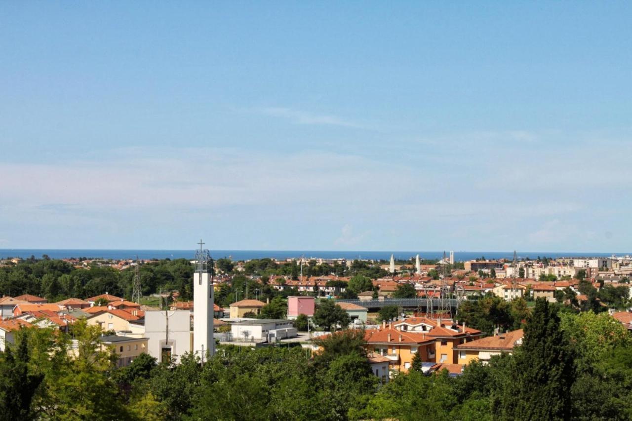 Hotel Castello Montegiove Fano Zewnętrze zdjęcie